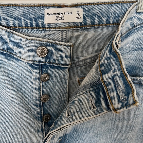 Abercrombie & Fitch - The Dad - High Rise Jeans - Size 29 S NWT - Picture 2 of 4
